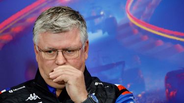 El director del equipo Alpine, Otmar Szafnauer habla en conferencia de prensa antes del GP de Bélgica en la pista Spa-Francorchamps en Spa, Bélgica, sábado 27 de agosto de 2022.&nbsp;