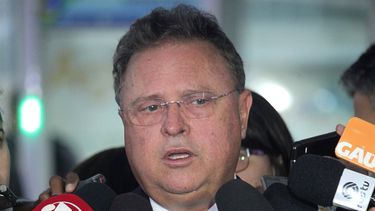 Fotografía cedida por el ministerio de&nbsp;Agricultura de Brasil que muestra a su titular Blario Maggi. Brasil&nbsp;suspendió temporalmente la exportación de carne producida en 21 plantas investigadas por supuestamente adulterar carne.