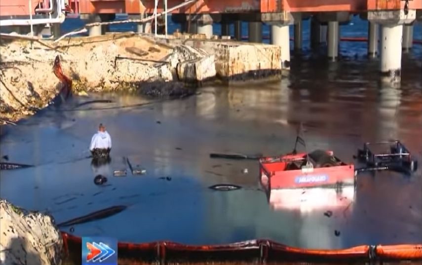 Según las autoridades cubanas, el impacto ambiental por el derrame de petróleo en la bahía de Matanzas es mínimo.