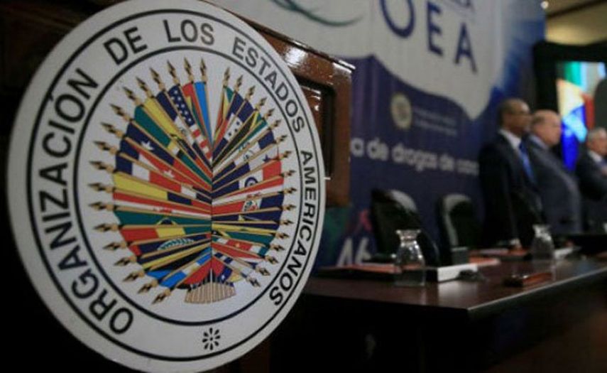 Venezuela solicitó su salida de la OEA el 28 de abril por la convocatoria de este encuentro, pero no será efectiva hasta 2019.