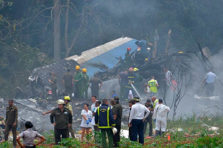 Se trata de un Boeing-737 que cayó a tierra poco después de despegar y que pertenece a la compañía mexicana Damojh
