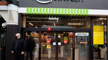 El primer mercado de Amazon sin escanear productos de compra.