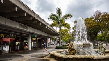 Vista parcial de la estación del Metrorail.