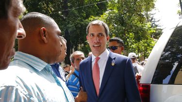 Juan Guaidó, presidente encargado de Venezuela, habla ante los medios de comunicación en Caracas el 13 de septiembre de 2019.