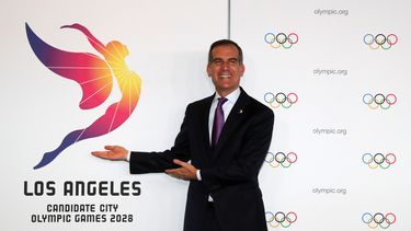 El Alcalde de Los Ángeles, Eric Garcetti, encabezó la presentación de la delegación para que su ciudad sea confirmada en la reunión del Comité Olímpico Internacional.