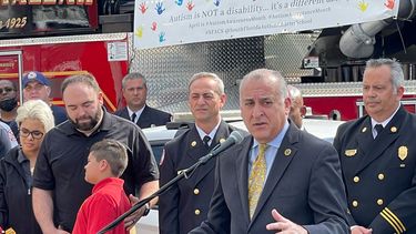 Esteban Bovo alcalde de Hialeah.&nbsp;