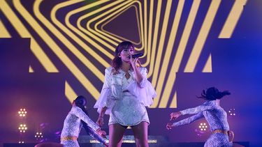 Aitana Oca&ntilde;a,&nbsp;uno de los talentos que ha exportado el programa Operaci&oacute;n Triunfo, tambi&eacute;n le ha tocado pasar este tiempo sin Miguel Bernardeau. El actor de la serie Elite public&oacute; un post en el que aparece solo y afirma que ya no sabe qu&eacute; hacer. Por otra parte, Aitana tambi&eacute;n ha publicado im&aacute;genes de sus rutinas a sola.&nbsp;