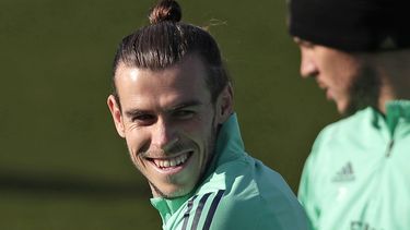 En esta foto del 25 de noviembre de 2019, Gareth Bale, del Real Madrid, participa en un entrenamiento&nbsp;