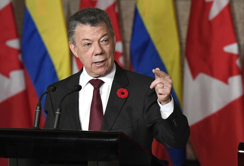 La respuesta de Santos se presenta un día después de que Pastrana enviara una carta al Senado y la Cámara de Representantes solicitando un juicio por indignidad para removerlo del cargo