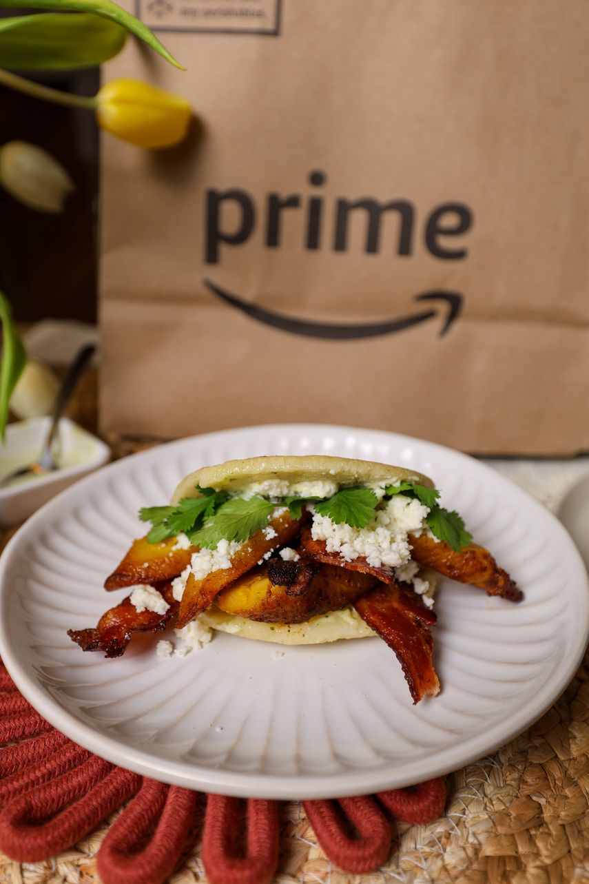 Arepa rellena, receta de la chef Mika Leon.