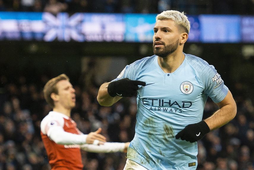 Agüero&nbsp; elevó su número de dianas en la Premier a diecisiete en lo que va de curso.