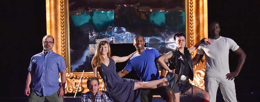 Teatro y acrobacia se unen en Lookingglass Alice para sorprender al público de Miami