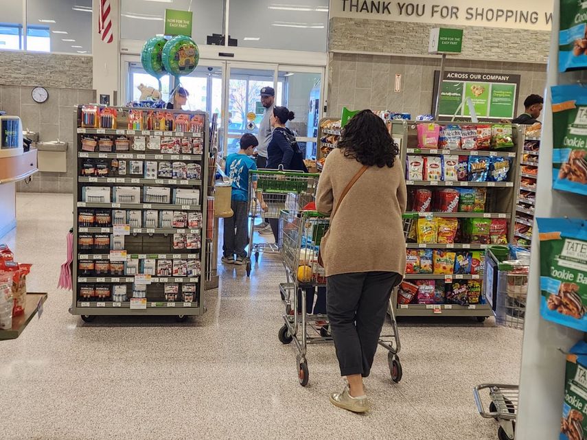 Los precios de los alimentos se han duplicado y en algunos productos el incremento supera el 60% desde el 2020.