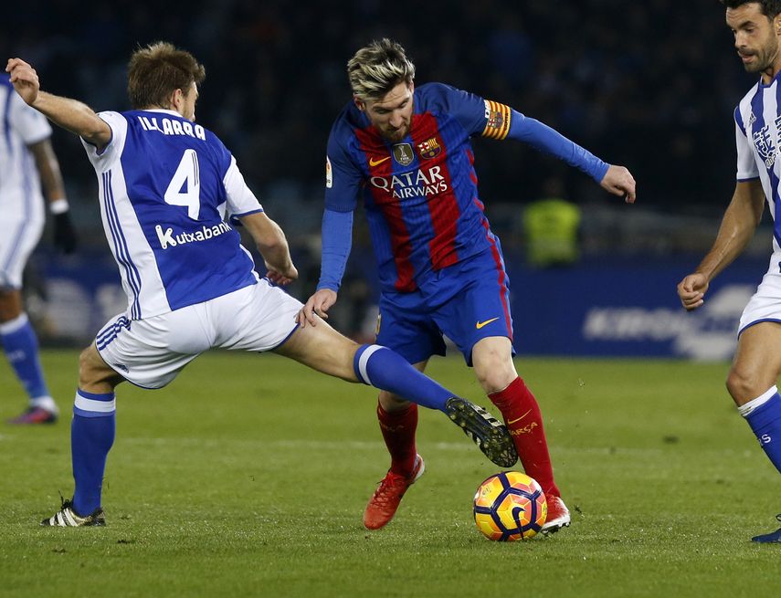 Messi no pudo marcar la diferencia ante la Real Sociedad.