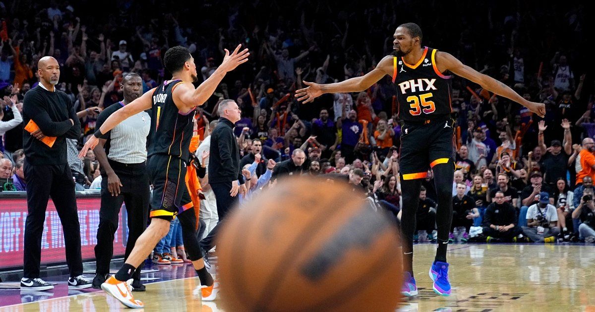 Phoenix Suns buscan un acuerdo para liberar a Kevin Durant