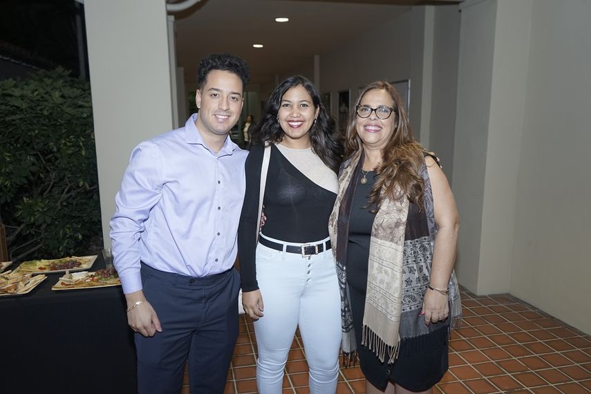 Kadel Figueredo, Darcy Borrero e Iliana Lavastida.