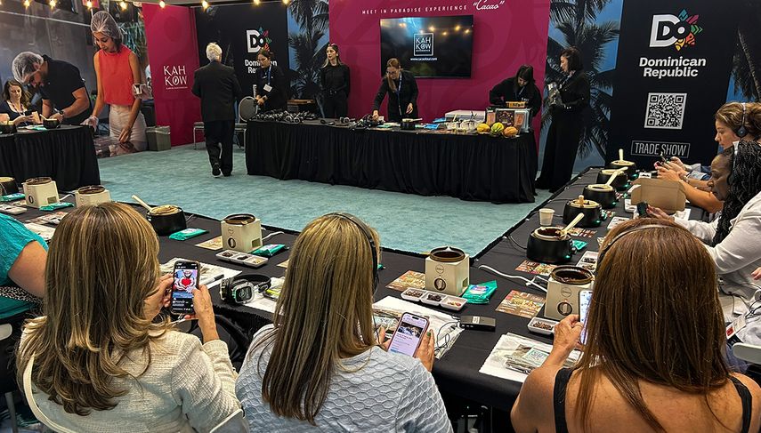 Feria turismo República Dominicana en Miami 2026.