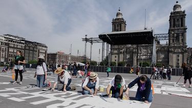 Solo han podido plasmar con pintura blanca los nombres de algunas de las m&aacute;s de 1.200 asesinadas en 2019, entre ellos los de F&aacute;tima, Sandra, Nancy, Erika, Norma, Ingrid o Guadalupe.