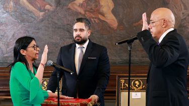 Delcy Rodríguez fue juramentada como presidente encargada por su hermano Jorge el 5 de enero de 2026.&nbsp;