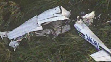 Imagen de la avionesta que cayo la madrugada del viernes en los Everglades.