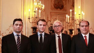 Los opositores Julio Borges, Antonio Ledezma y Carlos Vecchio reunidos con el presidente de Francia, Enmanuel Macron.&nbsp;
