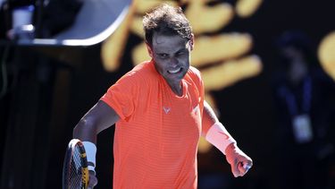 Rafa Nadal celebra la victoria en primera ronda del Abierto de Australia el martes 9 de febrero ante  Laslo Djere