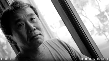 Imagen del autor japonés Haruki Murakam&nbsp;capturada de un video en YouTube.&nbsp;