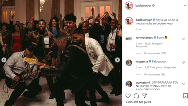 Bad Bunny junto a Aventura