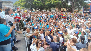 Dirigentes de Vente Venezuela, de la candidata María Corina Machado, han sido perseguidos en varios estados, según denuncias