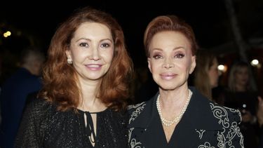 Belén Alfaro Hernández y Paloma San Basilio.