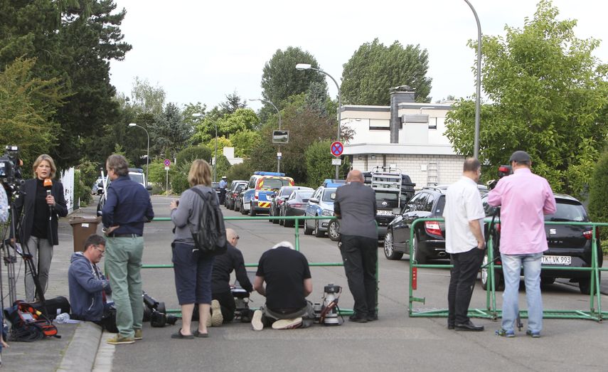 &nbsp;Periodistas apostados frente a la residencia del excanciller alemán&nbsp;Helmut&nbsp;Kohl&nbsp;en Oggersheim, Ludwigshafen (Alemania), hoy, 16 de junio de 2017.&nbsp;