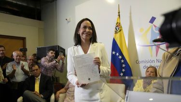 María Corina Machado es proclamada como candidata presidencial de la oposición en  una ceremonia organizada por la Comisión Nacional de Primarias, en Caracas.