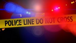 Imagen referencial de una patrulla de la policía en una escena del crimen. Imagen referencial de una patrulla de la policía en una escena del crimen.