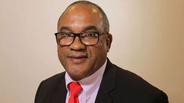 Olivo De León, presidente del IPP, quien habló para Diario Las Américas sobre las precariedades para hacer las pruebas a periodistas en San Francisco de Macorís.