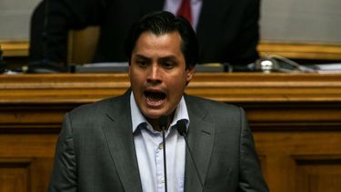 Pagan siete dólares por cada kilo de alimento, de carne que le están comprando a Brasil. Con esa cantidad nosotros podemos producir 14 kilogramos más, denunció el diputado opositor Carlos Paparoni.