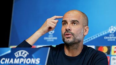 Guardiola asume que como técnico ha superado las expectativas. Desveló que en una ocasión Diego Pablo Simeone, antes de comprometerse con el Atlético Madrid asistió a uno de sus entrenamientos y no le gustaron.