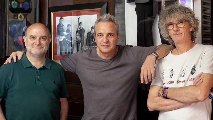 Crearon la música pop e inventaron las canciones bonitas, las letras con sustancia... le dieron un repaso tan grande a la&nbsp;cultura&nbsp;popular que 50 años más tarde seguimos hablando de ellos y aprendiendo de ellos, proclama Summers.