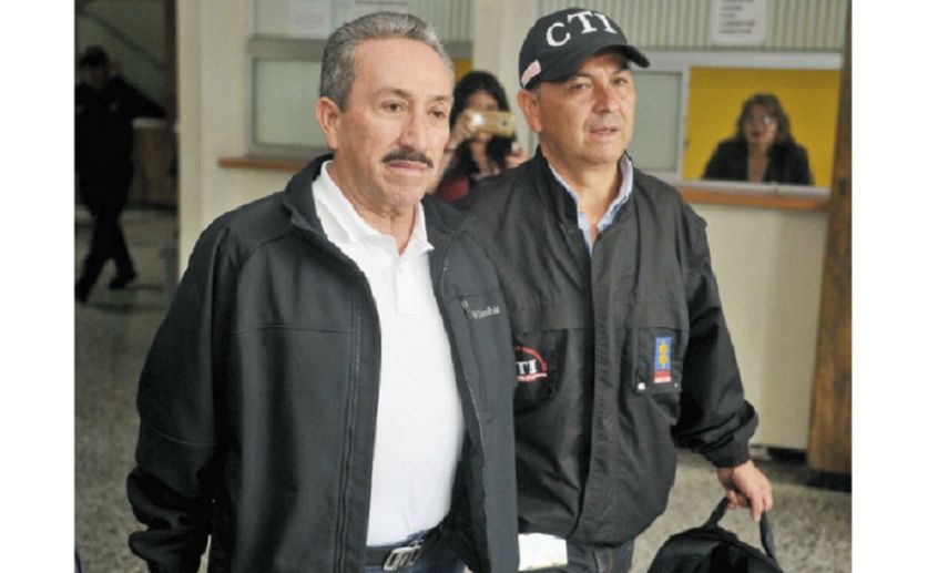 Aguilar, que cumplió una condena de nueve años de cárcel por vínculos con un grupo paramilitar de ultraderecha, fue arrestado el miércoles en la ciudad de Bucaramanga.
