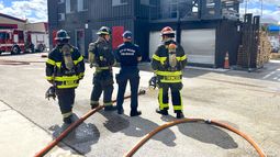 Bomberos en la ciudad de Hialeah
