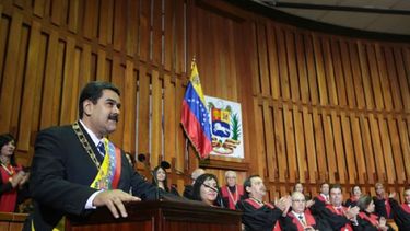 El presidente venezolano presentó la Memoria y Cuenta de 2016 ante el Tribunal Supremo.