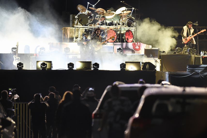 Actuaci&oacute;n de El Tri&nbsp;en&nbsp;un aut&oacute;dromo del Estado de M&eacute;xico