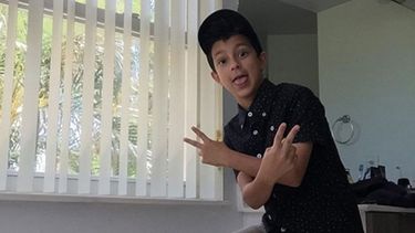 El hijo de Karina,  Xander,  celebró la cantidad de  seguidores en la cuenta de la red social (Instagram) 