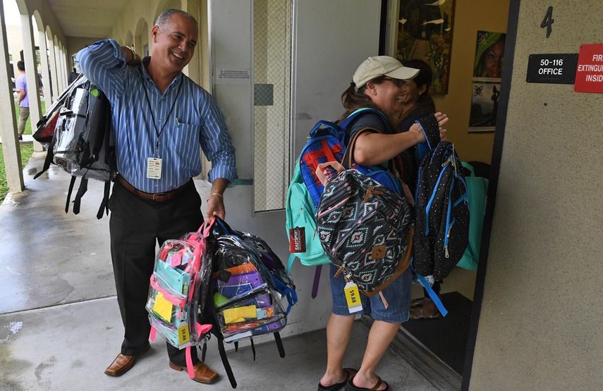 Las escuelas del sur de la Florida han creado un protocolo para recibir a los estudiantes damnificados por el Huracán María en Puerto Rico.