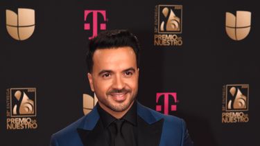 Luis Fonsi en Premio Lo Nuestro 2020.