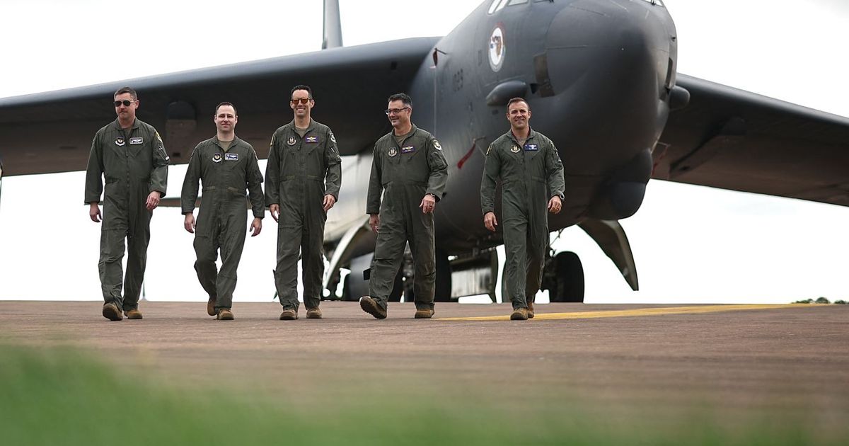 Empleados de Boeing del área militar levantan huelga tras nuevo contrato