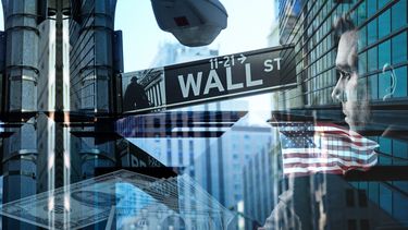 Wall Street abre en negativo en intensa jornada política