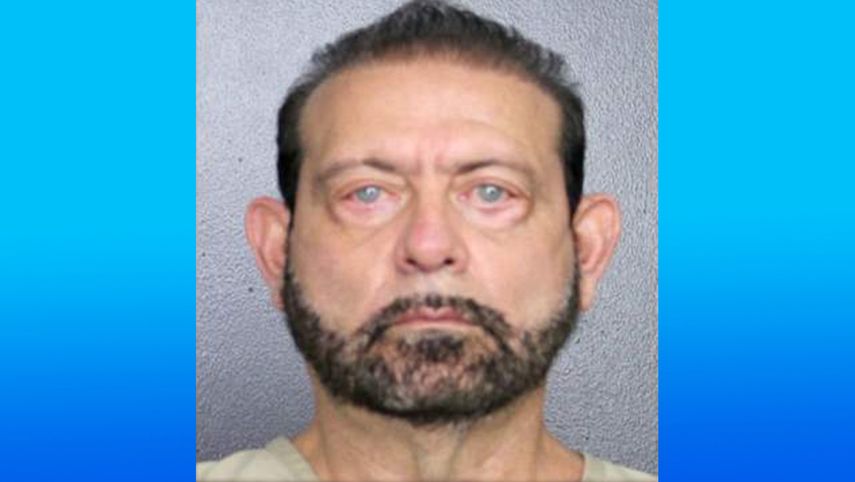 Robert Franco, instructor de artes marciales.