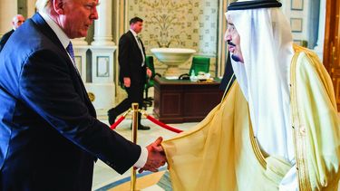 Trump y el rey Salman bin Abdulaziz al-Saud.