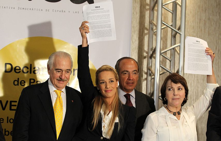 López y Ledezma sabrán del “Milagro de Panamá”. La historia de un documento forjado sobre 25 egos que han encontrado un punto común de solidaridad para ayudar a los venezolanos. (EFE)