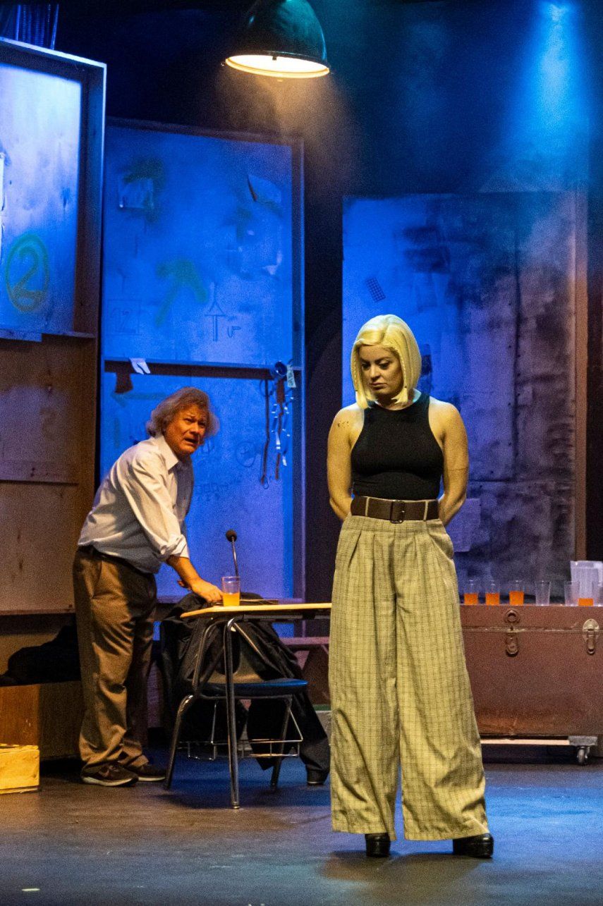 Escena de la obra El idiota, del dramaturgo español Jordi Casanova.